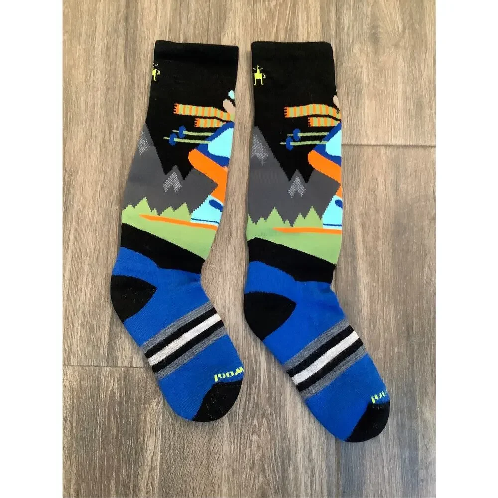 Smartwool Kid's L Winter Full Cushion Mountain Moose Over-The-Calf Socks A27-2